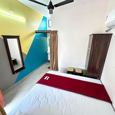Om Lingeswaran Home Stay Tiruvannāmalai Esterno foto