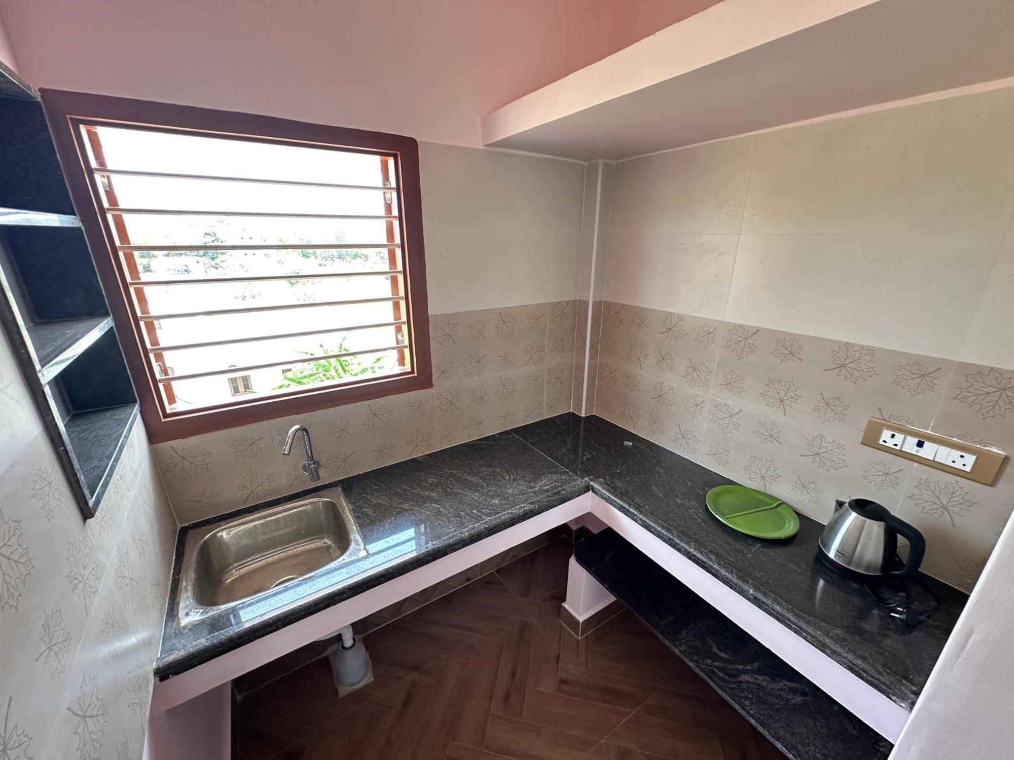 Om Lingeswaran Home Stay Tiruvannāmalai Esterno foto