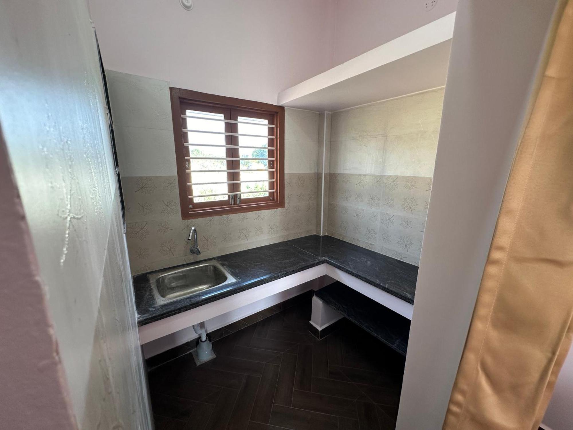 Om Lingeswaran Home Stay Tiruvannāmalai Esterno foto