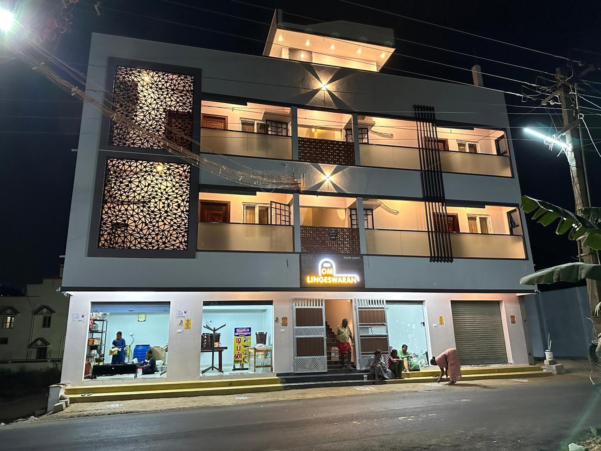 Om Lingeswaran Home Stay Tiruvannāmalai Esterno foto